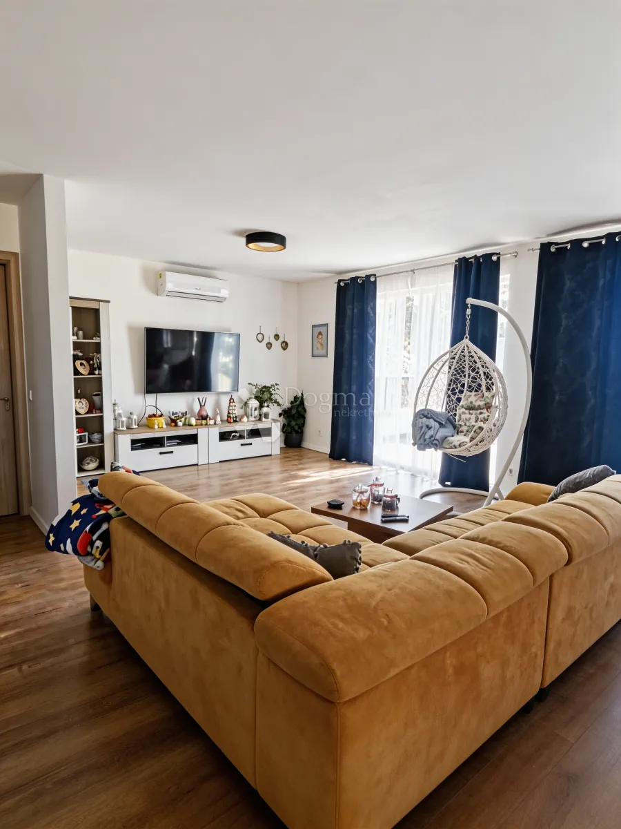 stan: strožanac, 156m2, novogradnja - slika 10