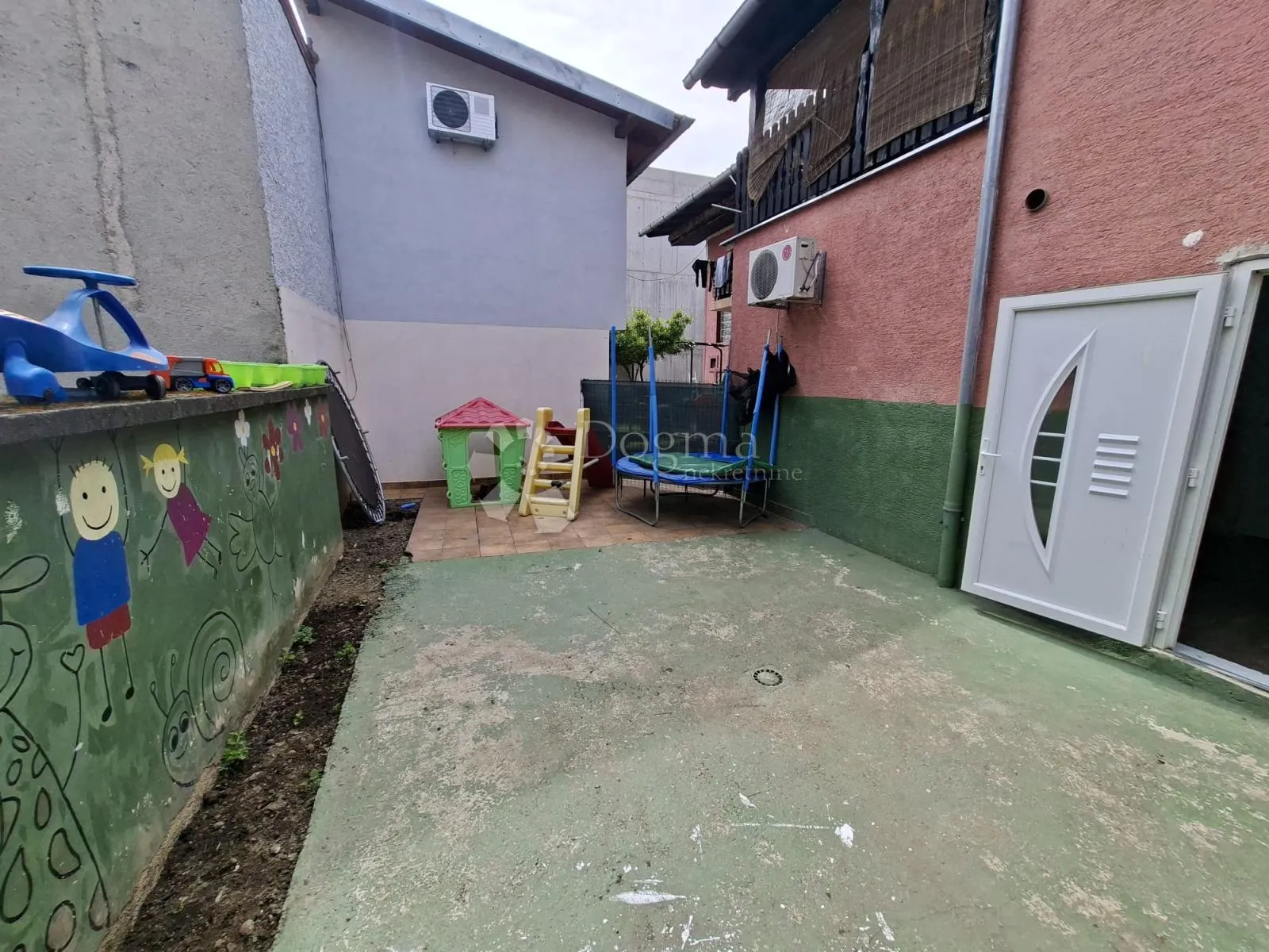 poslovni prostor - vrtić - slika 11