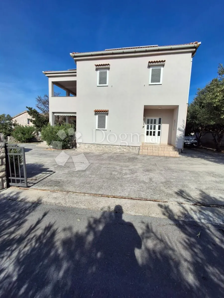 prekrasna kuća 80 m od mora u barbatu sa vezom za brod. - slika 7