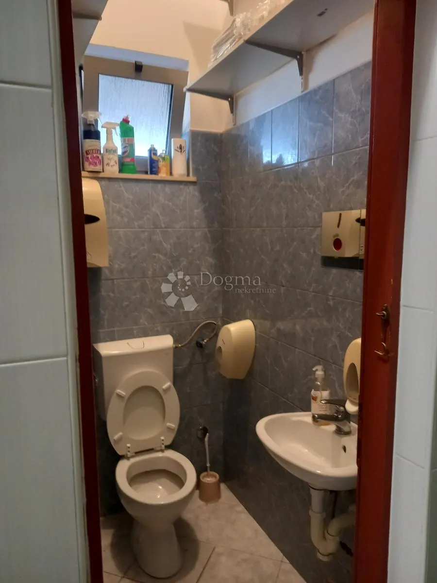 kompletno opremljen bistro / restoran – zaton - slika 13