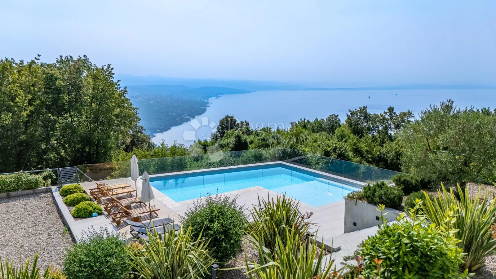 moderno opremljena ★★★★★ villa s bazenom i panoramskim pogledom na kvarner - slika 2