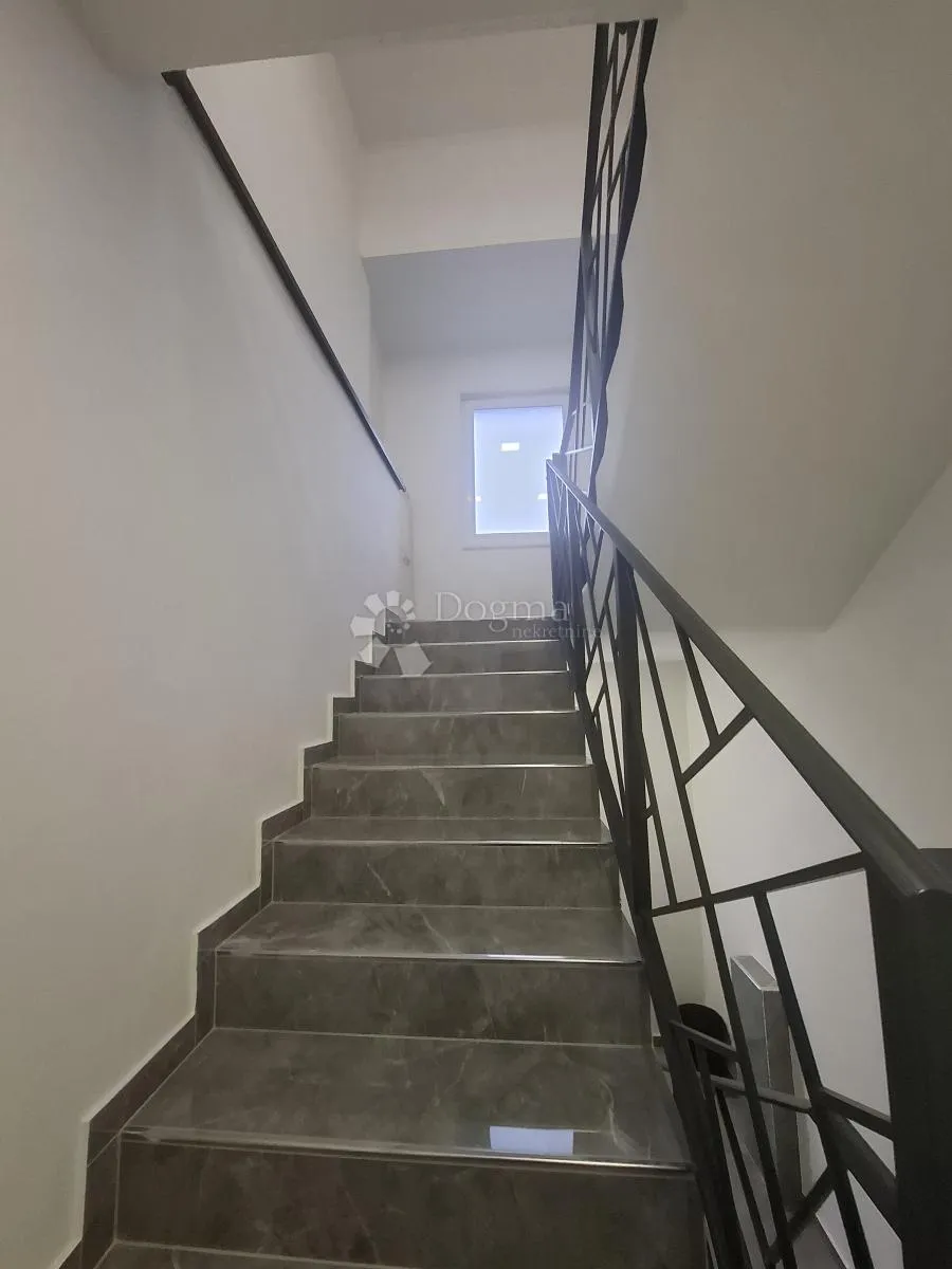 apartmanska kuća sinjoretovo - slika 30