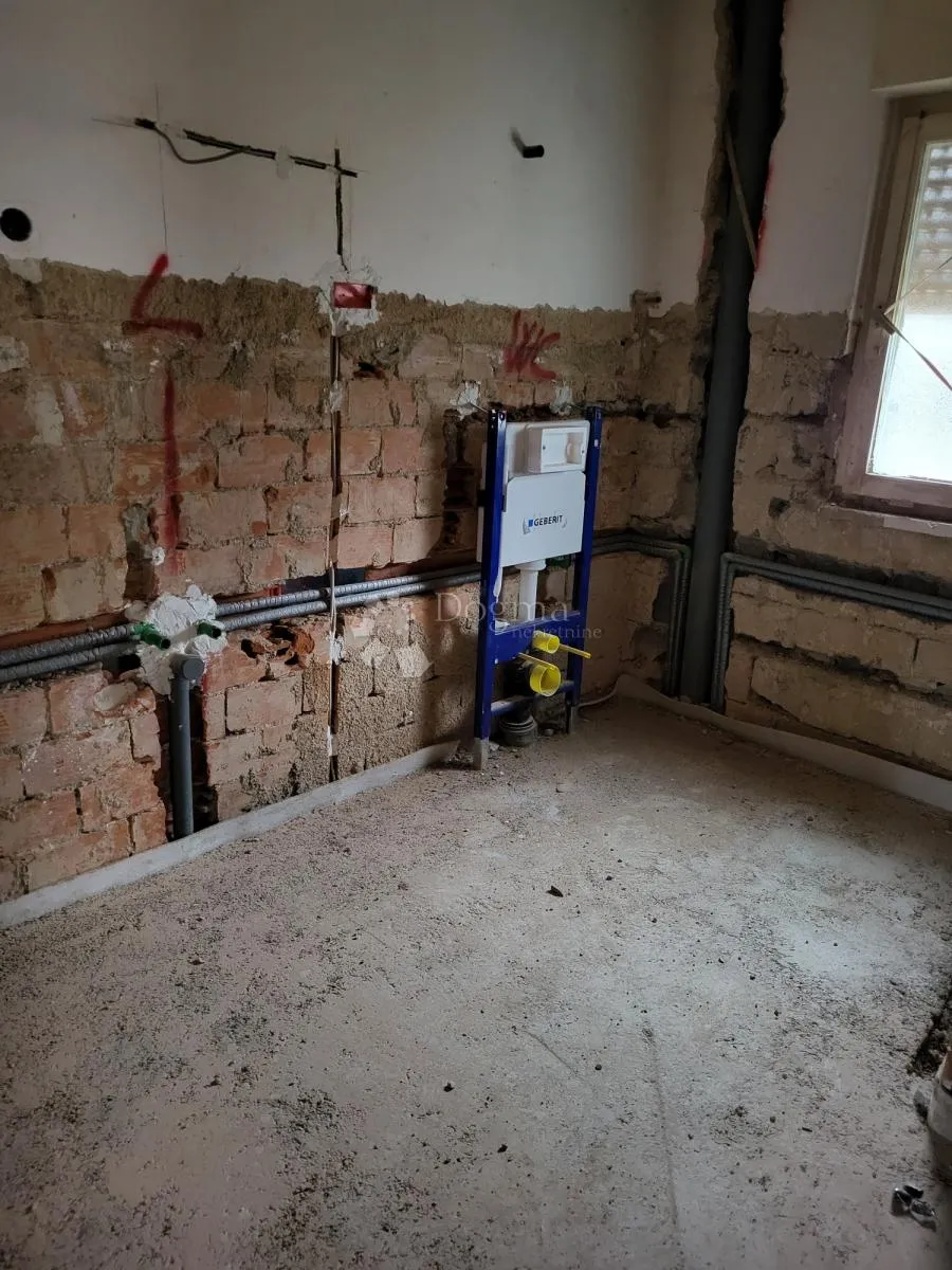 jadranovo kuća -započeta adaptacija - slika 15