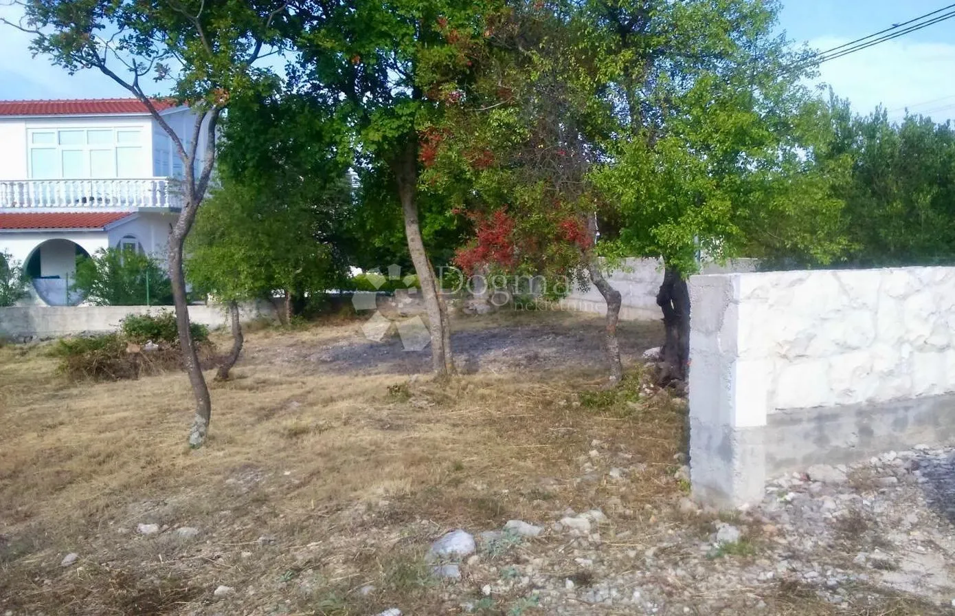 građevinsko zemljište s projektom u blizini primoštena - slika 4