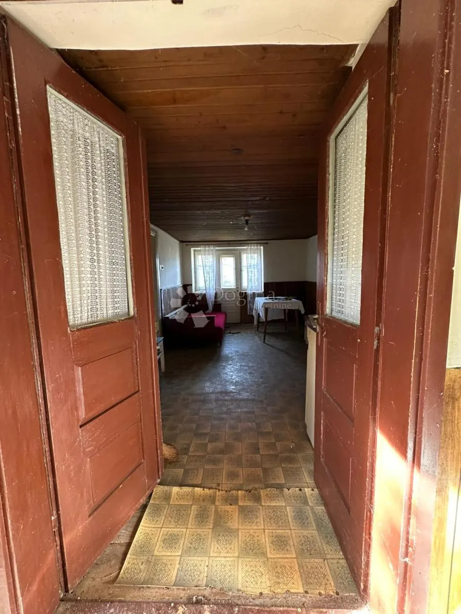otočac švica kuća za adaptaciju - slika 6
