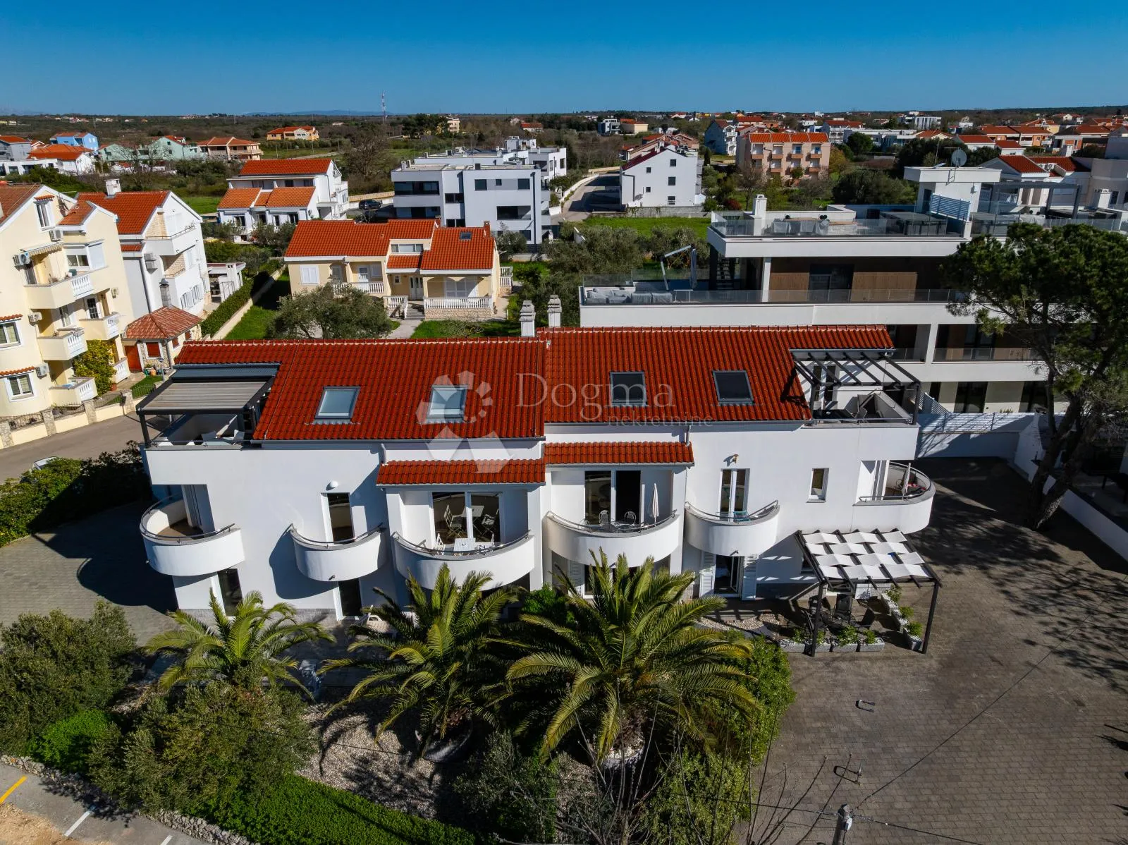 zaton-nin,luksuzna apartmanska kuća uz plažu,3 apartmana,pogled na more - slika 8