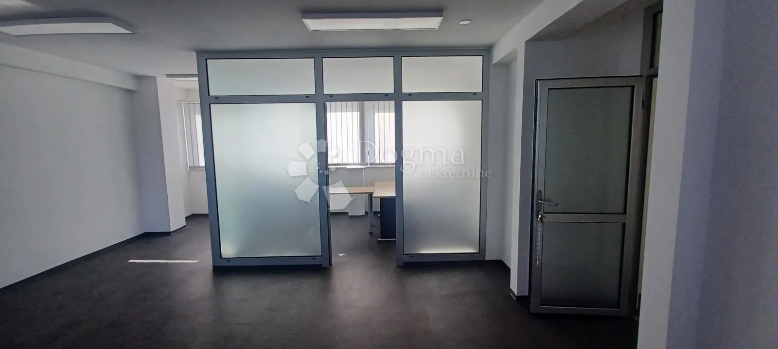 PRODAJA POSLOVNOG PROSTORA – STROGI CENTAR OSIJEKA 400 m²