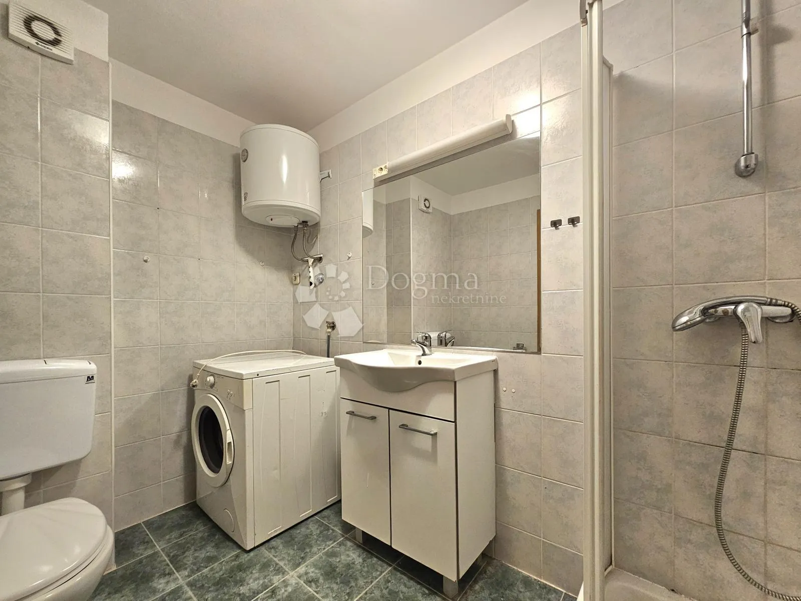 2ss+db, pogled more, centar - slika 18