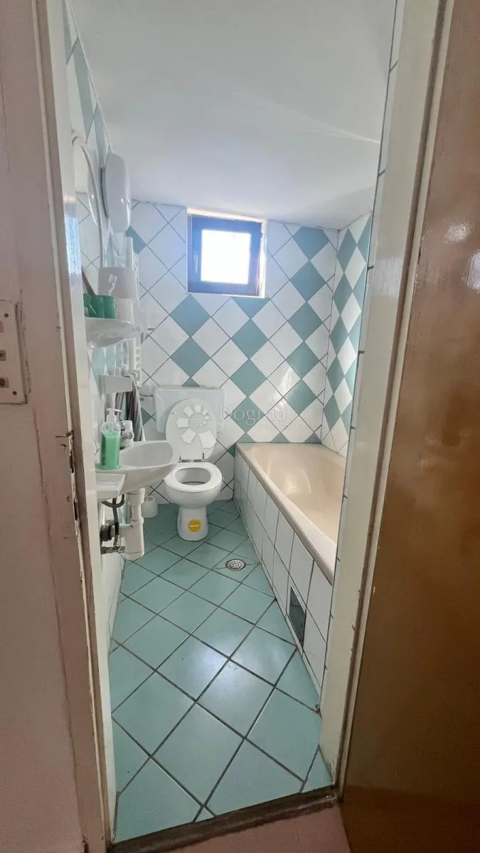 kuća za odmor s velikom okućnicom i voćnjakom - slika 22
