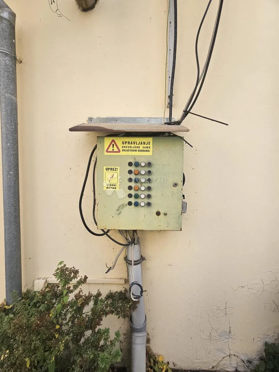 valionica pilića i mlin - slika 27
