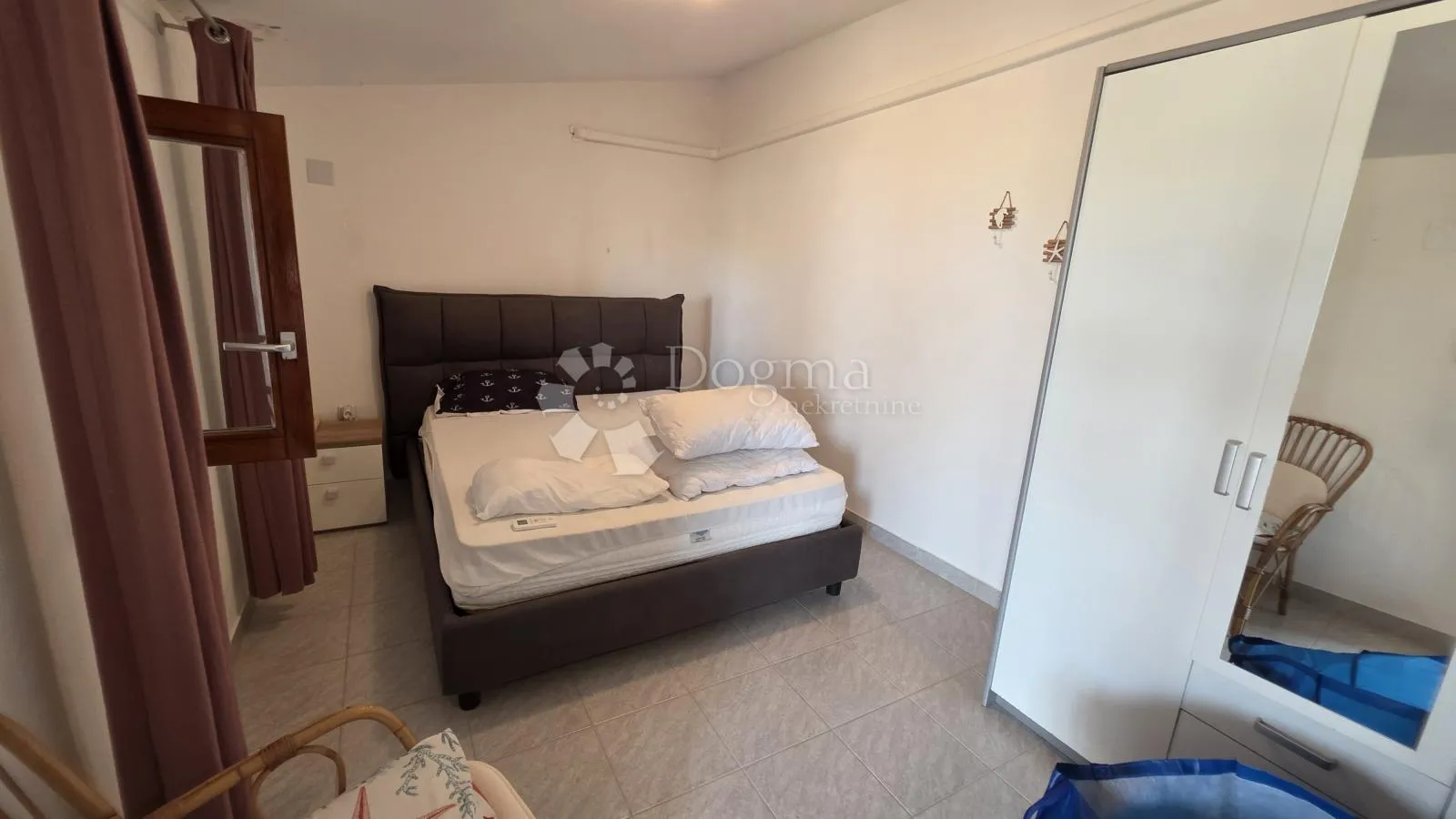 crikvenica, kuća s pogledom na more - skirivena oaza mira - slika 10