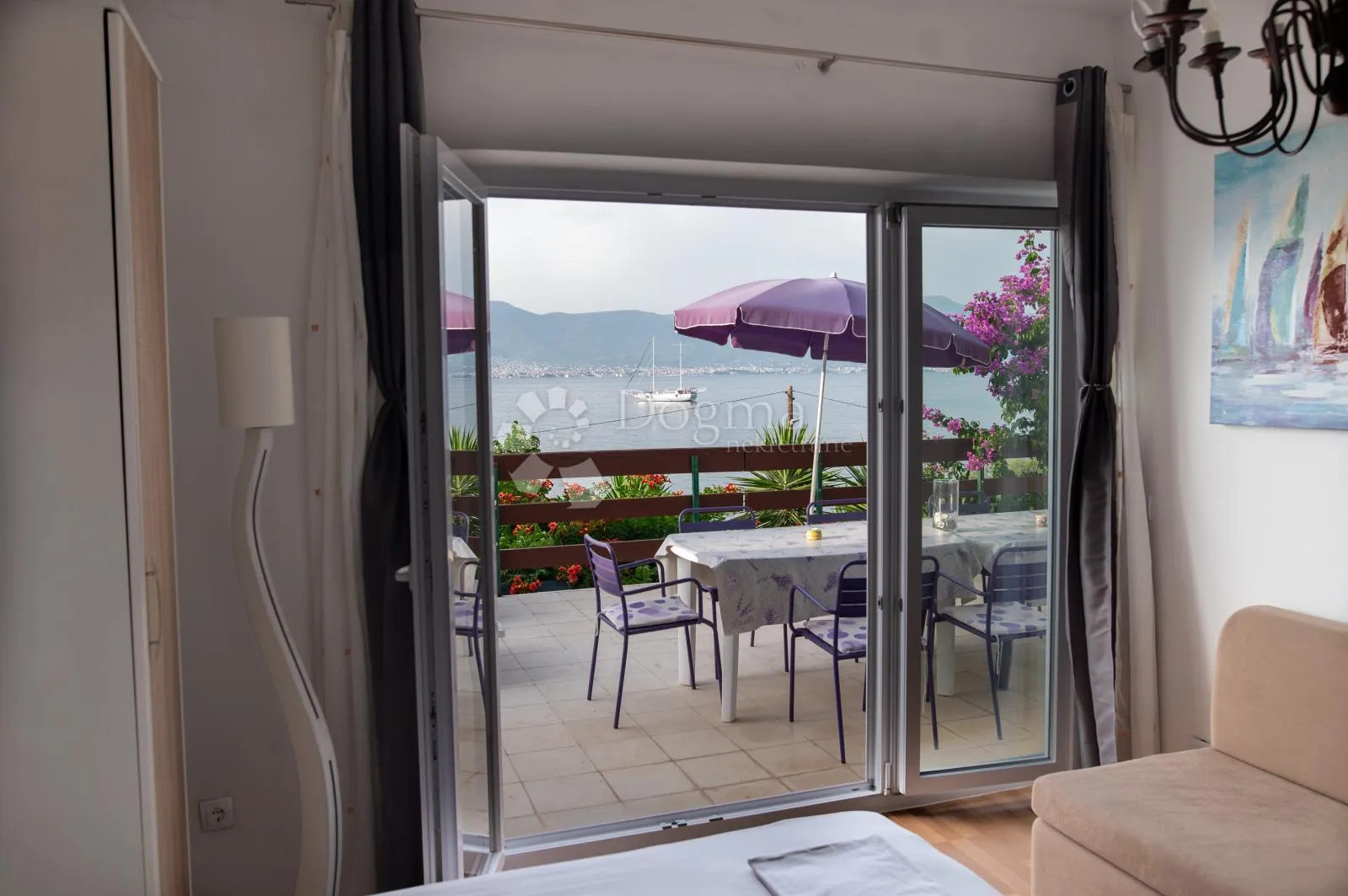 kuća prvi red uz more - dvojna kuća u arbaniji, trogir - slika 18
