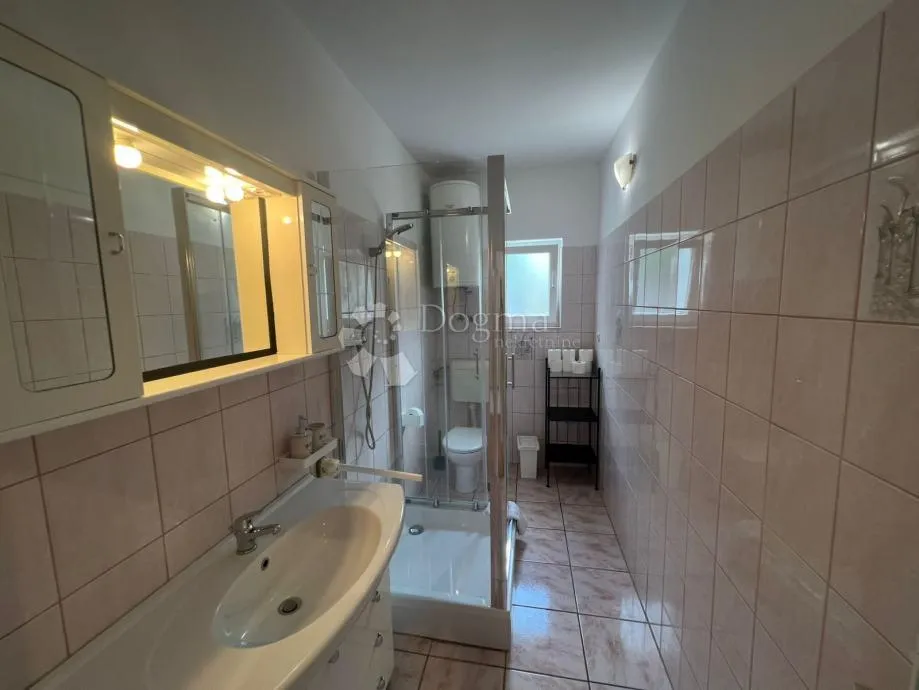 crikvenica app 200m od mora - slika 11