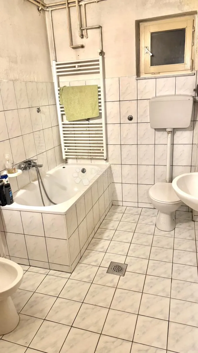 savršena prilika u samoboru - obiteljski dom - slika 8