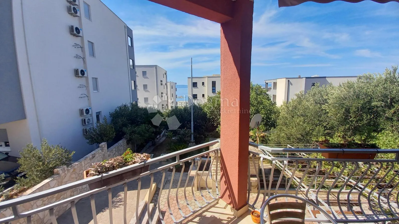jednosoban stan makarska - slika 7