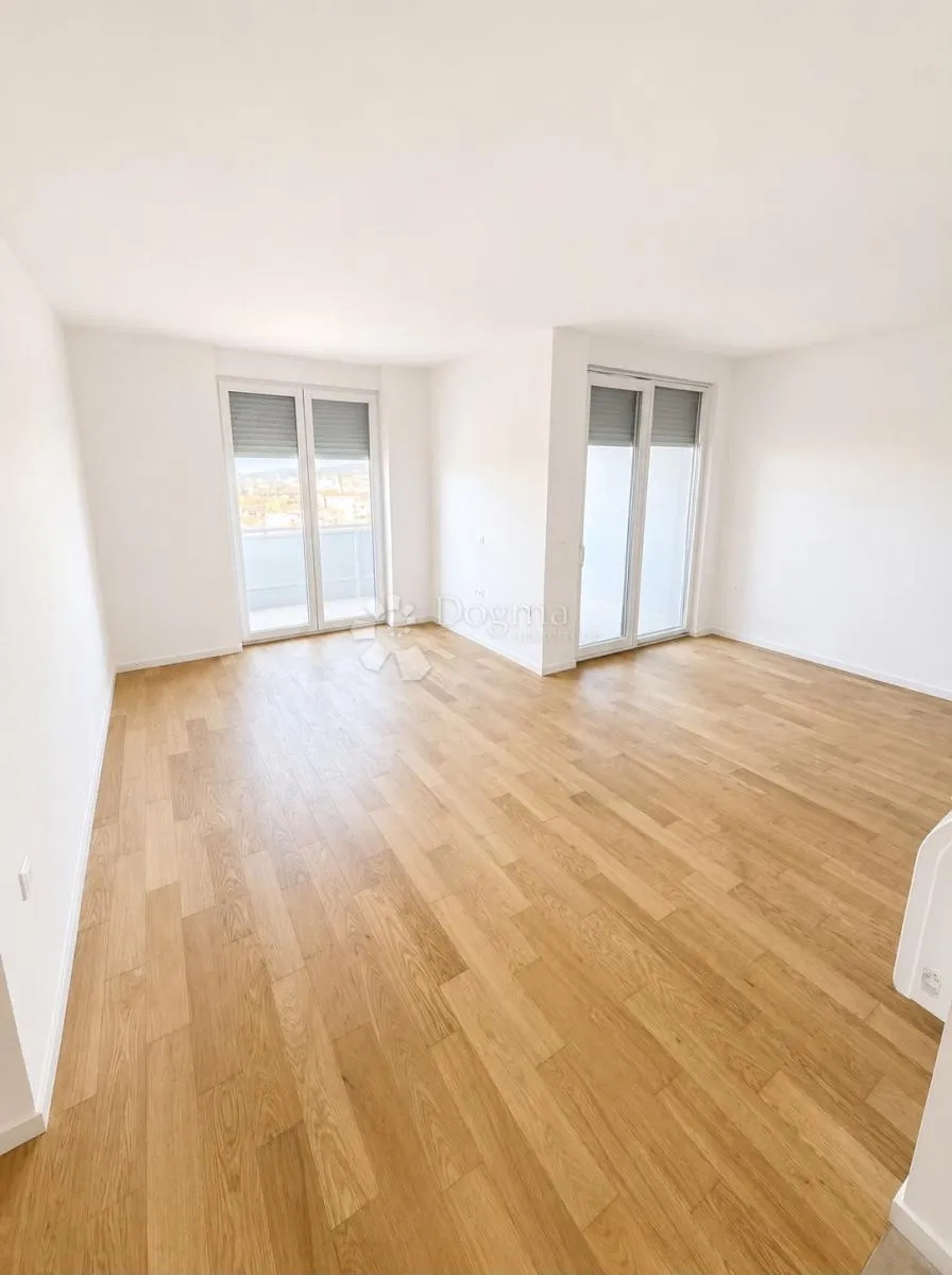 zadar, melada - moderan trosoban stan 89 m2 ( s 2 garažna mjesta) - slika 5