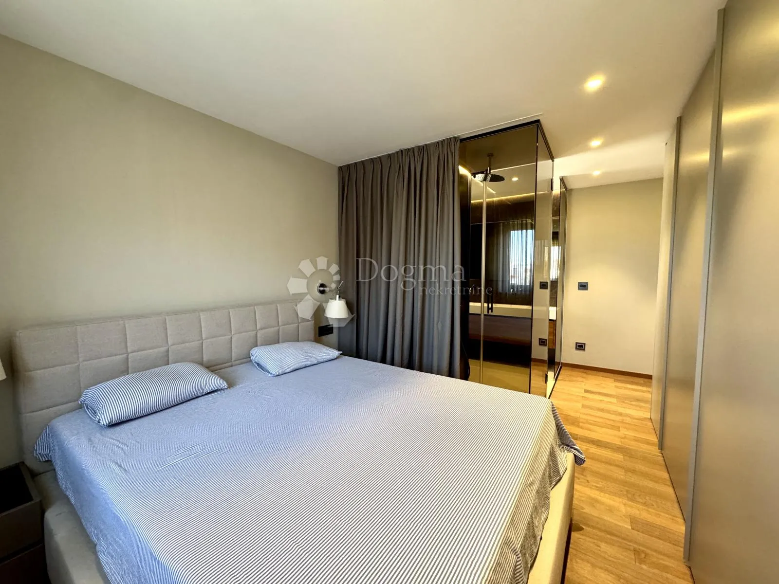 istra - luksuzan penthouse s panoramskim pogledom na more - slika 16