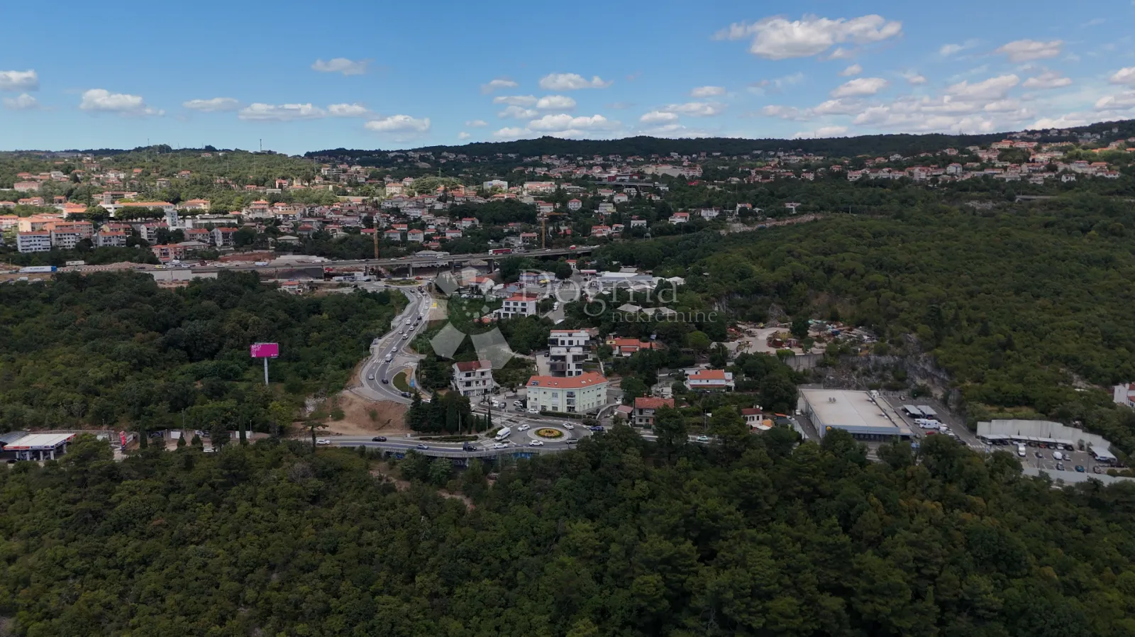 atraktivan poslovni prostor, matulji - slika 39