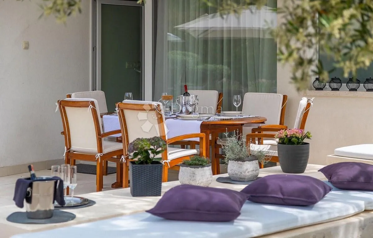 vila sa vlastitim wellness centrom u rovinju - slika 23