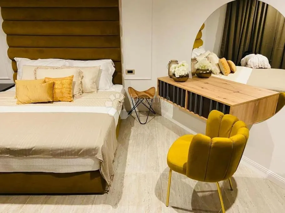 njivice apartman 145m2 sa bazenom - slika 15