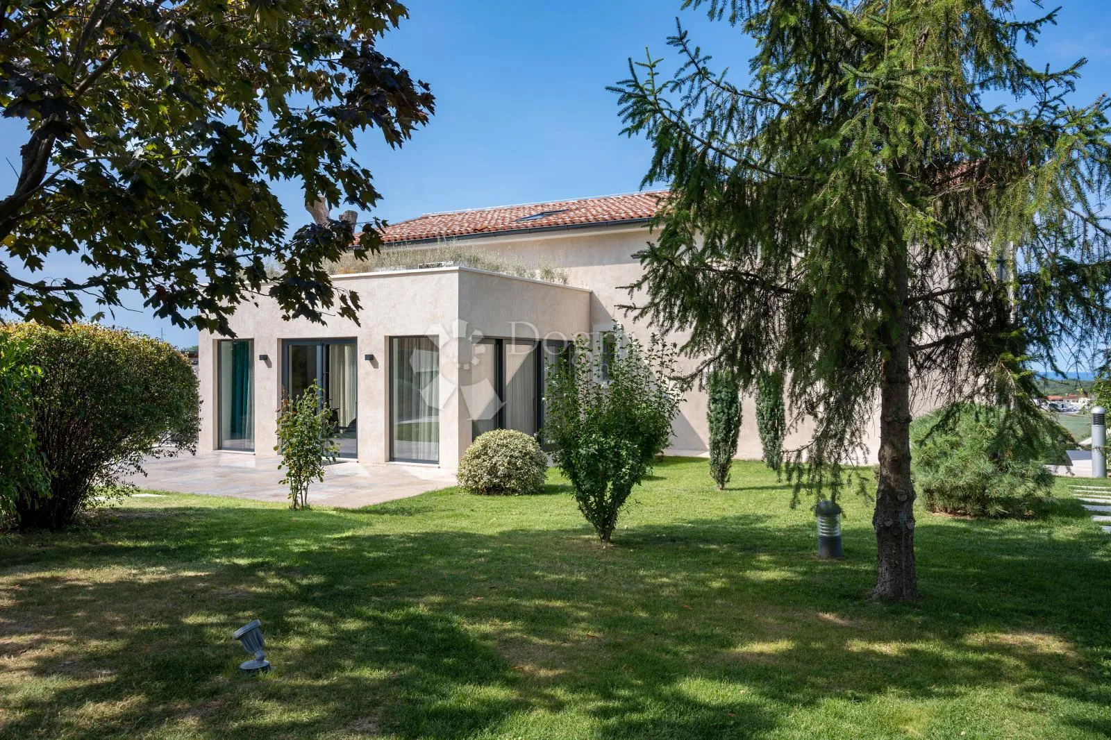 renomirani restoran s boutique hotelom na brežuljku - slika 9