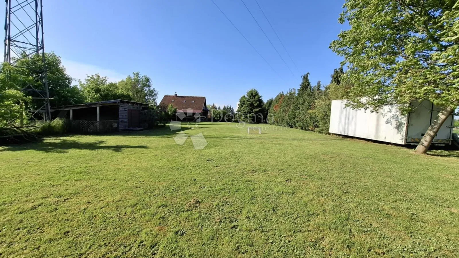 seoski raj 5 minuta od centra grada - slika 48