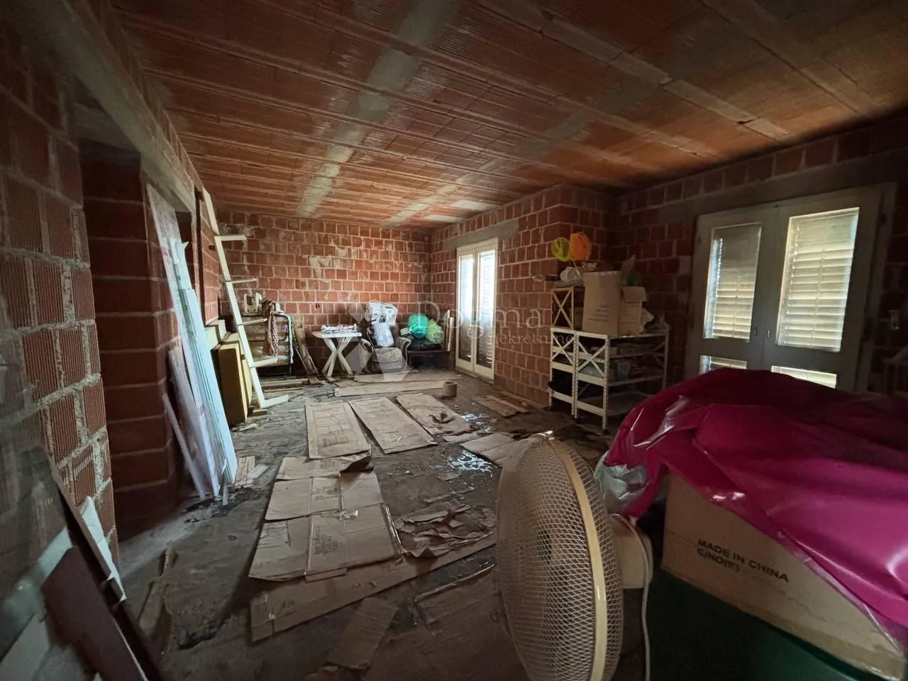 dvije stambene jedinice u roh-bau fazi + 591 m² okućnice – rovinjsko selo - slika 17