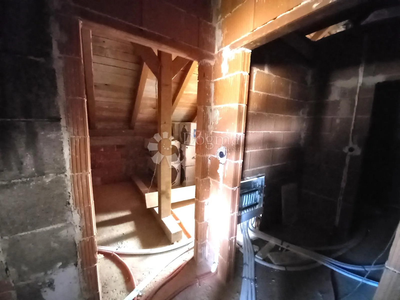 gorski kotar, stari laz, kuća u adaptaciji - slika 15