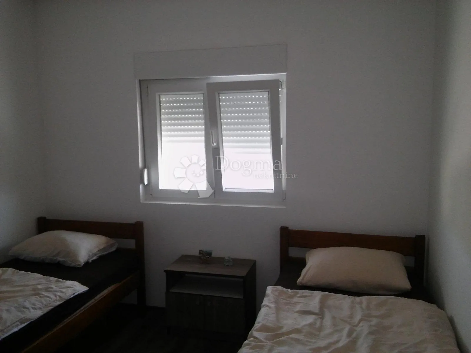 stan sa prekrasnim pogledom na more - slika 5
