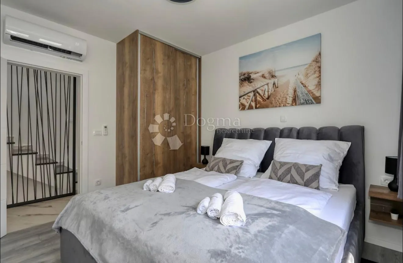 vrsi s2– modern duplex house with heated swimming pool - slika 12
