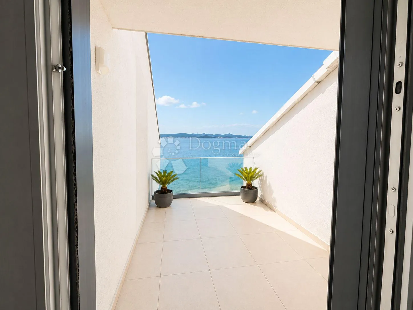 bibinje - penthouse 154 m2 - 10m od mora i uređene plaže - slika 12