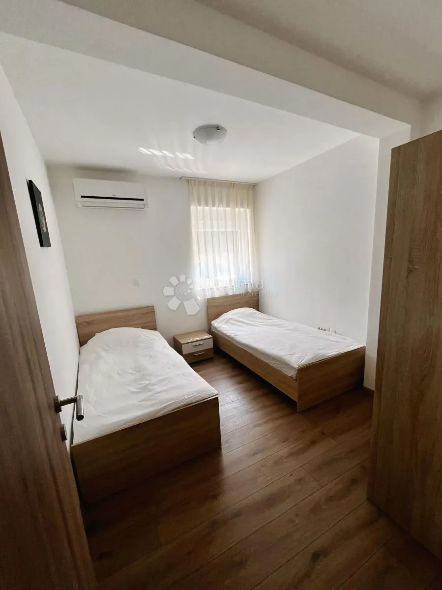 exclusive duplex apartment – available for rent. - slika 6