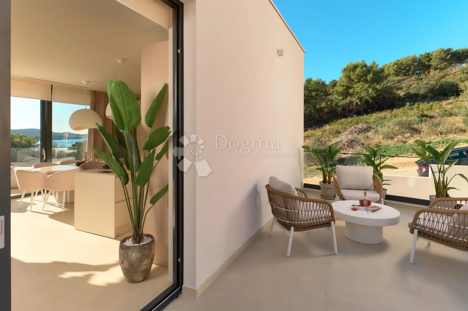 trogir/čiovo - ekskluzivna moderna vila s pogledom na more - slika 31