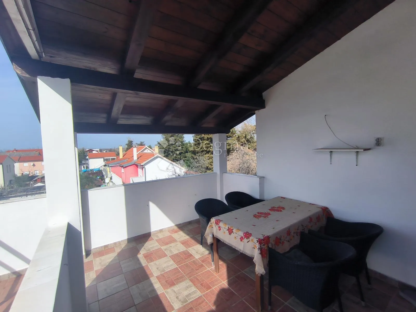 kuća sa 6 apartmana, sabunike-privlaka - slika 14