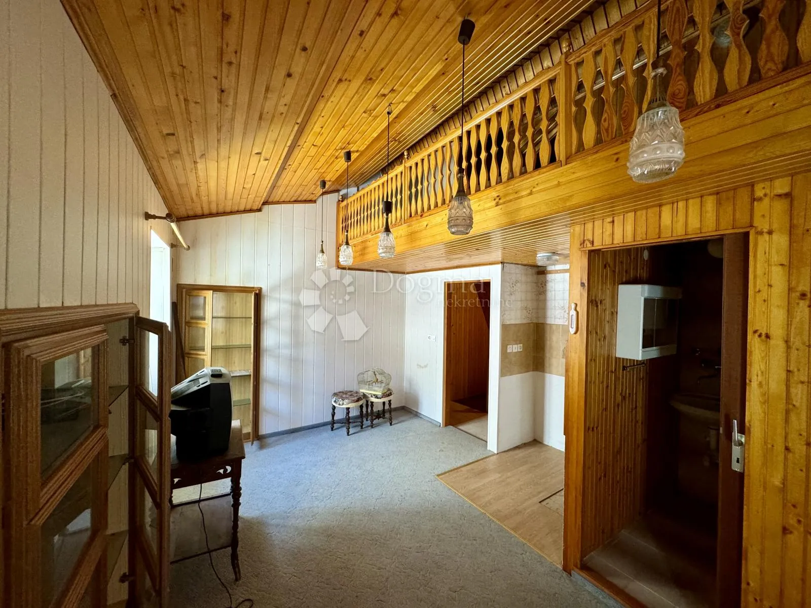rovinj - kuća sa šest apartmana u srcu starog grada - slika 51