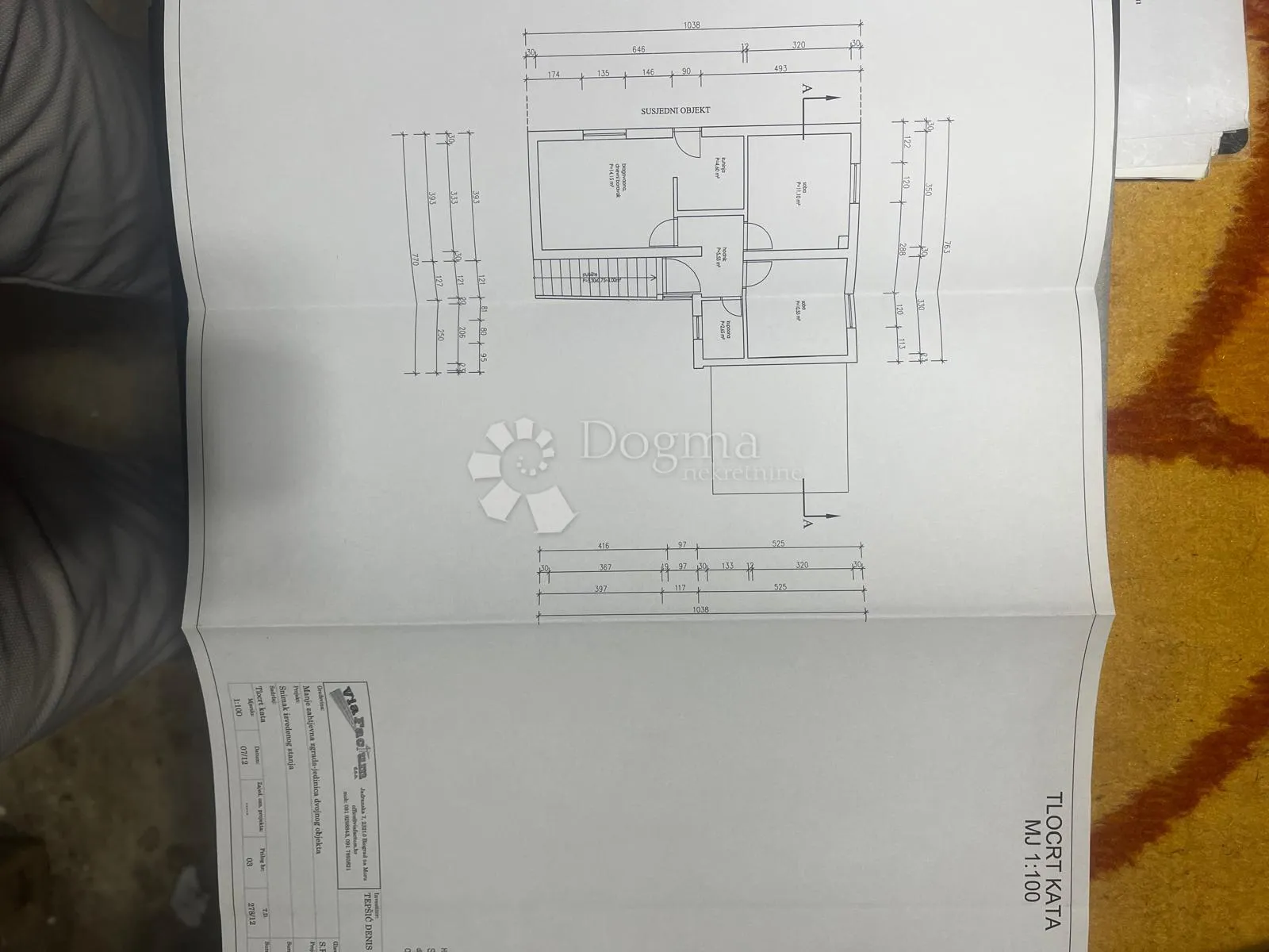 kuća u samom centru u vrsima - slika 11