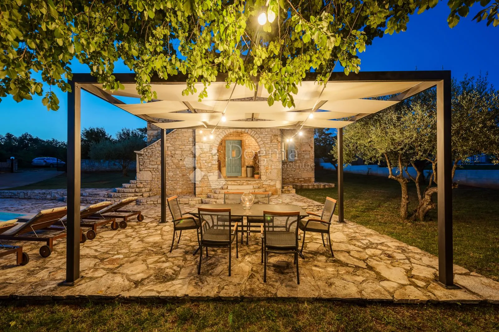 prekrasna kamena vila u okolici poreča s 3 spavaće sobe - slika 15