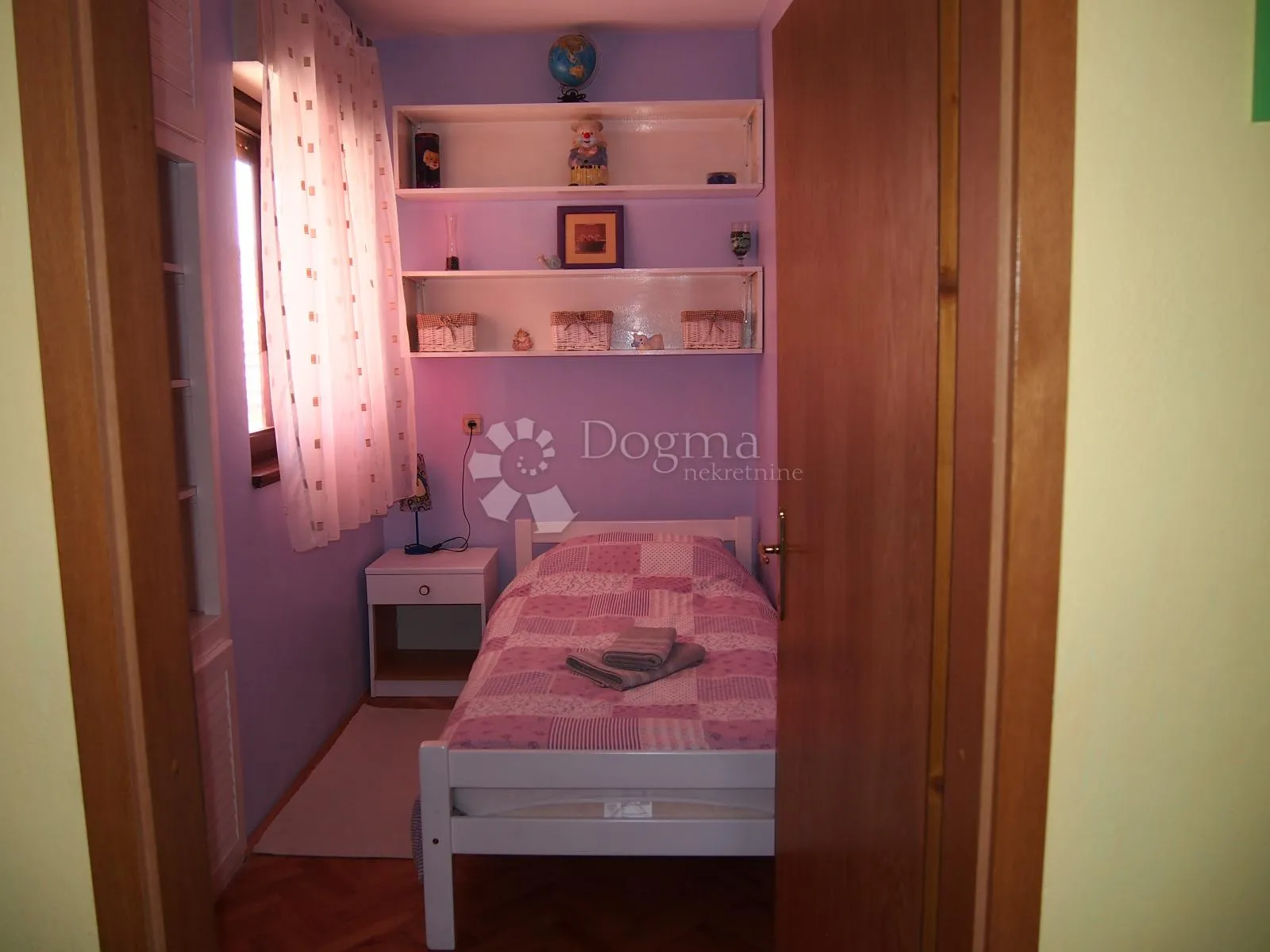 centar zadra blizu galerije - slika 17