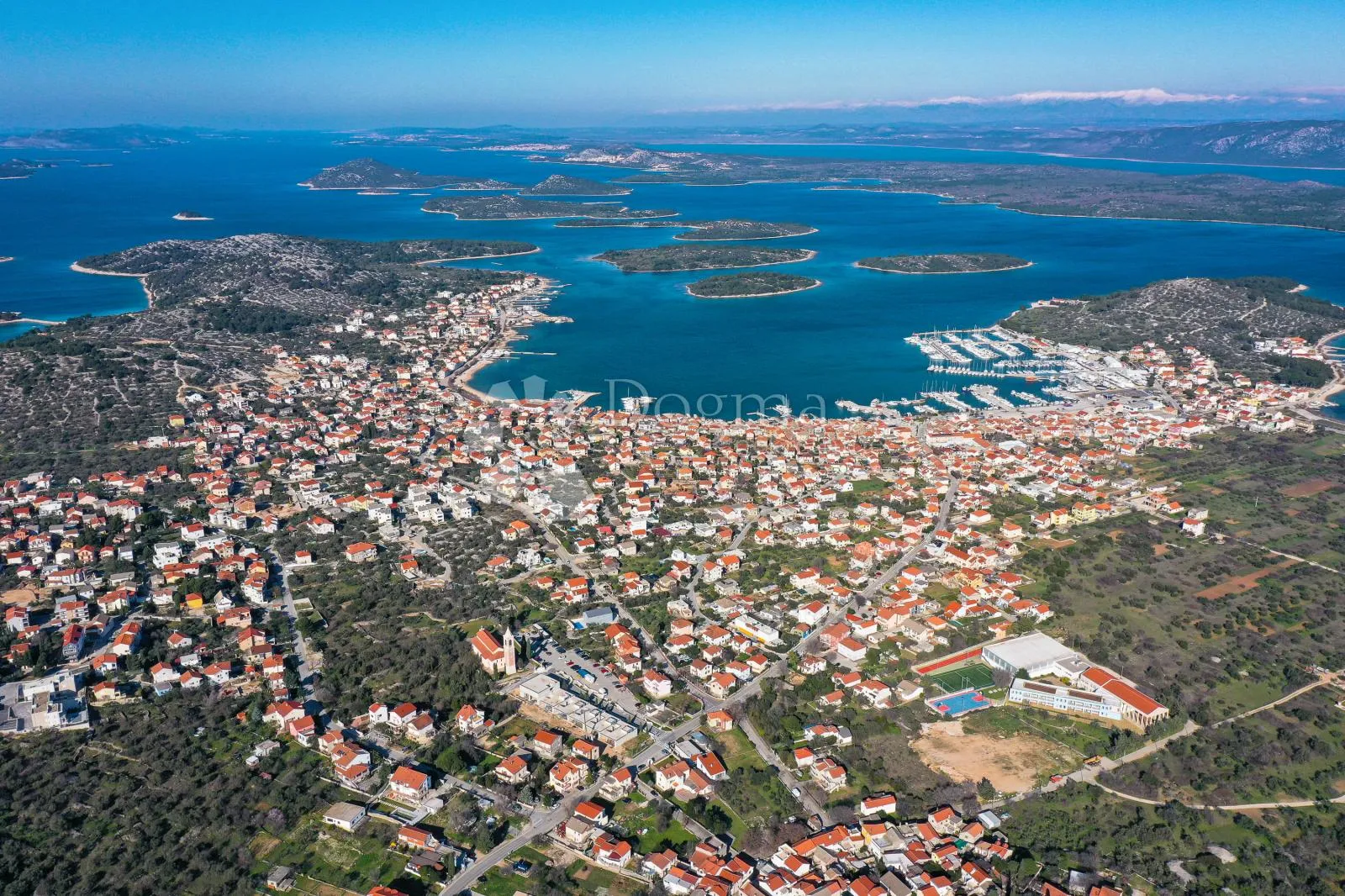 murter, jedinstveno građevinsko zemljište sa čarobnim pogledom, projektom i dozvolom - slika 12