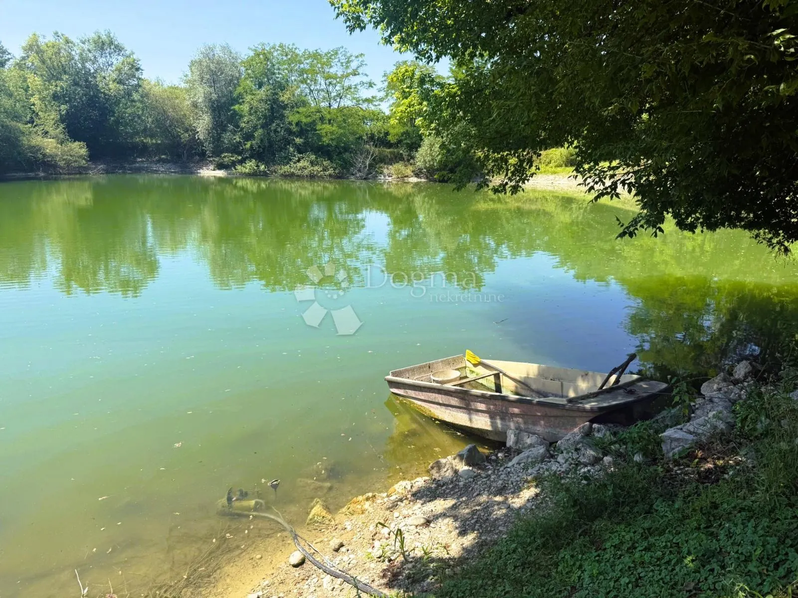 pokrenite svoj turistički projekt – zemljište s kućama, jezerima i rekreacijskom zonom - slika 13