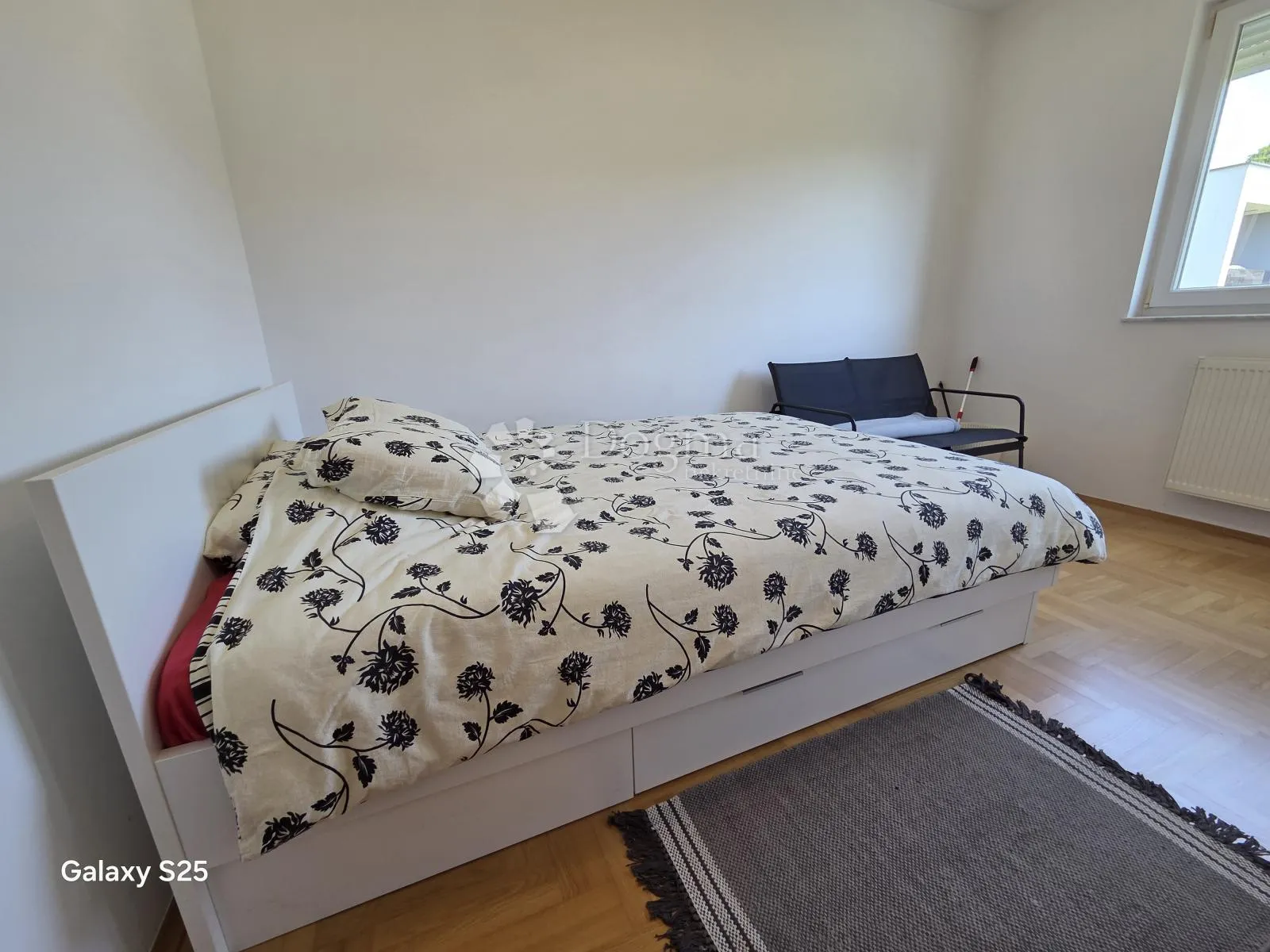 dugo selo dvosoban stan 51 m2 sa garažnim parkirnim mjestom i ostavom - slika 19