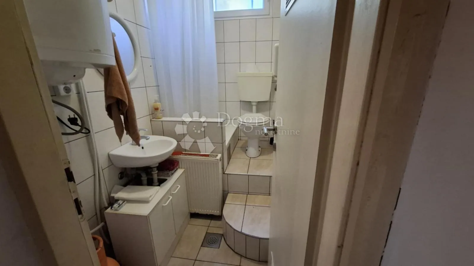seoski raj 5 minuta od centra grada - slika 35