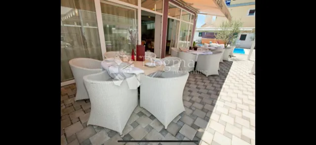 predivan obiteljski hotel u zadru svega 400 m od prve plaže - slika 8