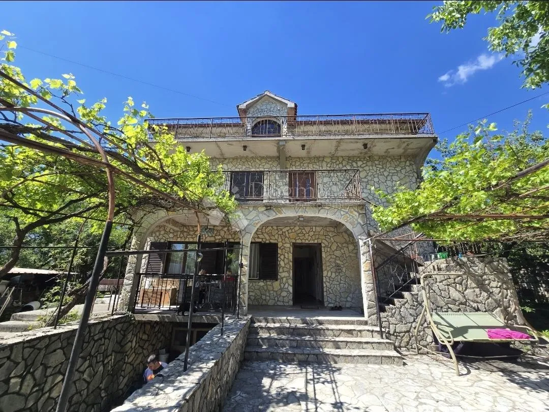 dražice – samostojeća kuća s okućnicom - slika 1