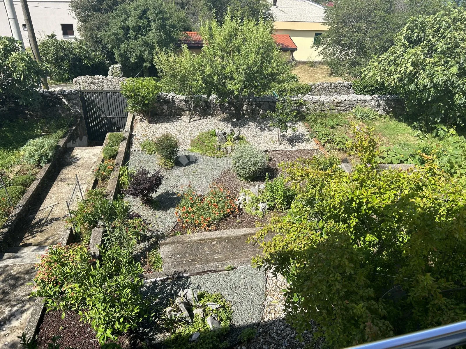 kraljevica kuća sa dva stana - slika 31