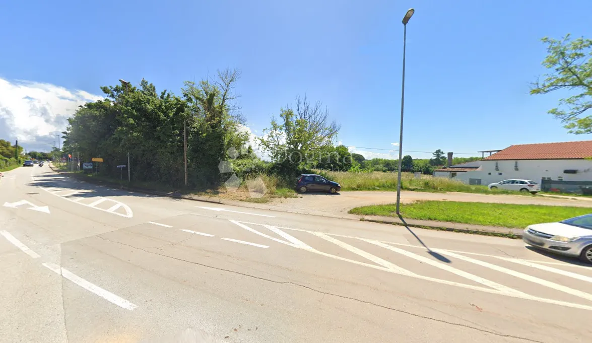 prilika za investiciju u savudriji 500 metara od plaže - slika 3