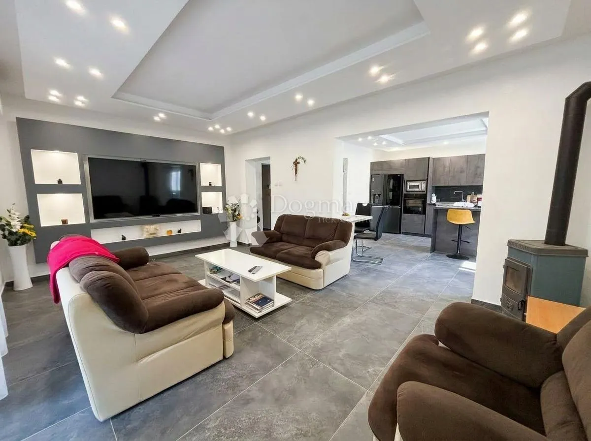 kuća s 10 apartmana u medulinu, istra - aparthotel - slika 7