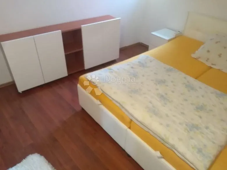 rijeka centar stan na top lokaciji - slika 8