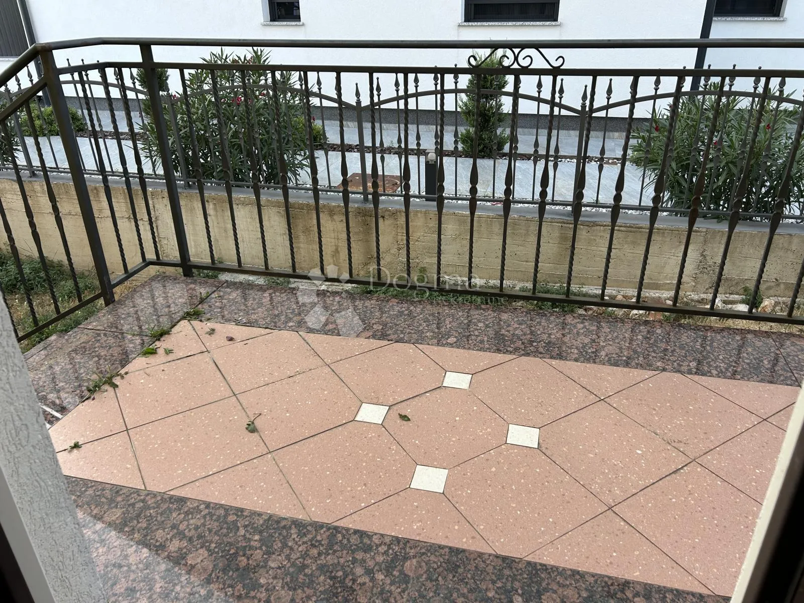 drenova stan 1s+db sa pogledom i parkingom - slika 7