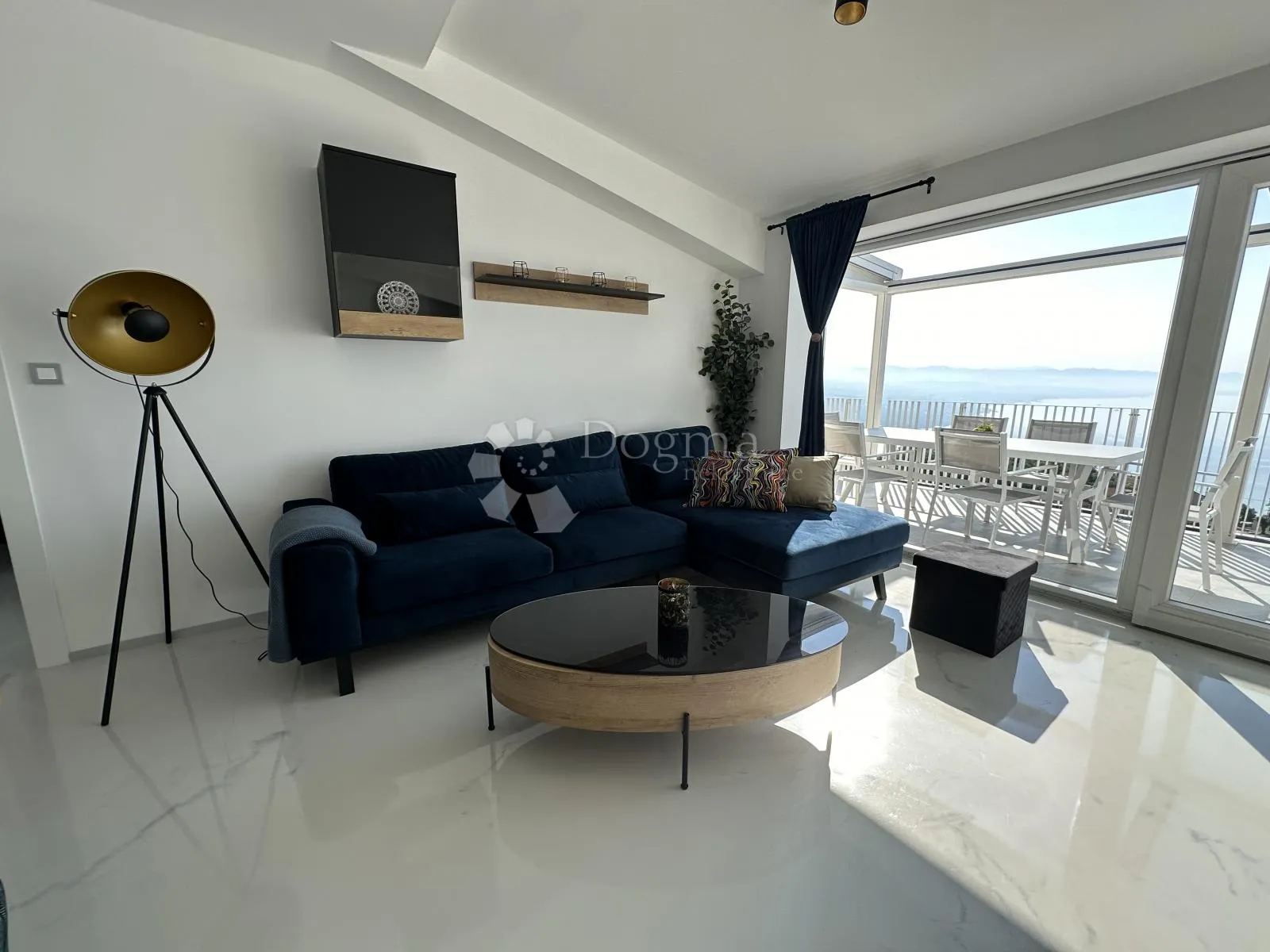 opatija, 85m2, pogled, bazen, parking - slika 3